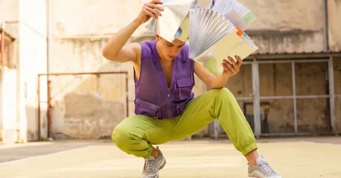 Hướng dẫn xây dựng thư mục ngữ cảnh thương hiệu để tối ưu nội dung AI