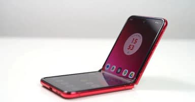 Năm sai lầm phổ biến cần tránh khi dùng smartphone màn hình gập