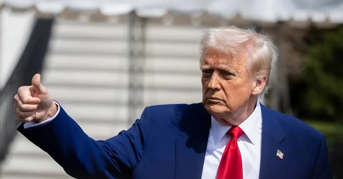 Tổng thống Trump đề xuất cấm cụm từ trí tuệ nhân tạo và thay bằng siêu trí tuệ